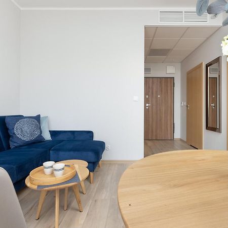 Business Center Apartments Warsaw Wola By Noclegi Renters מראה חיצוני תמונה
