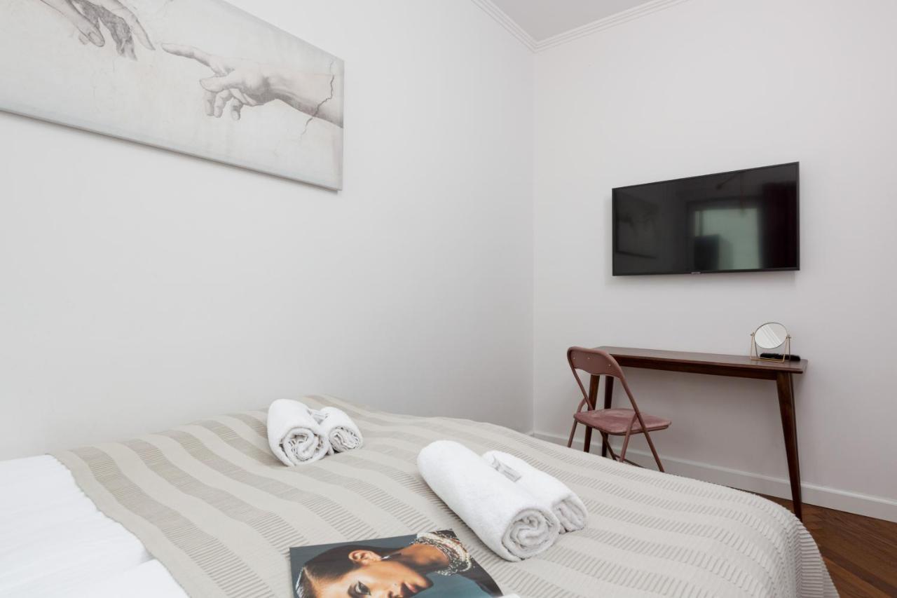 Business Center Apartments Warsaw Wola By Noclegi Renters מראה חיצוני תמונה