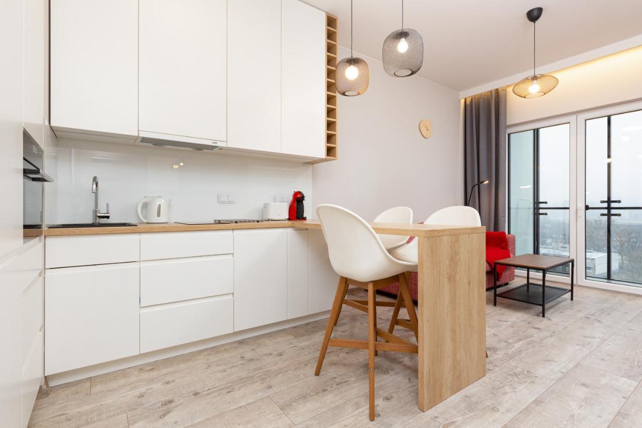 Business Center Apartments Warsaw Wola By Noclegi Renters מראה חיצוני תמונה