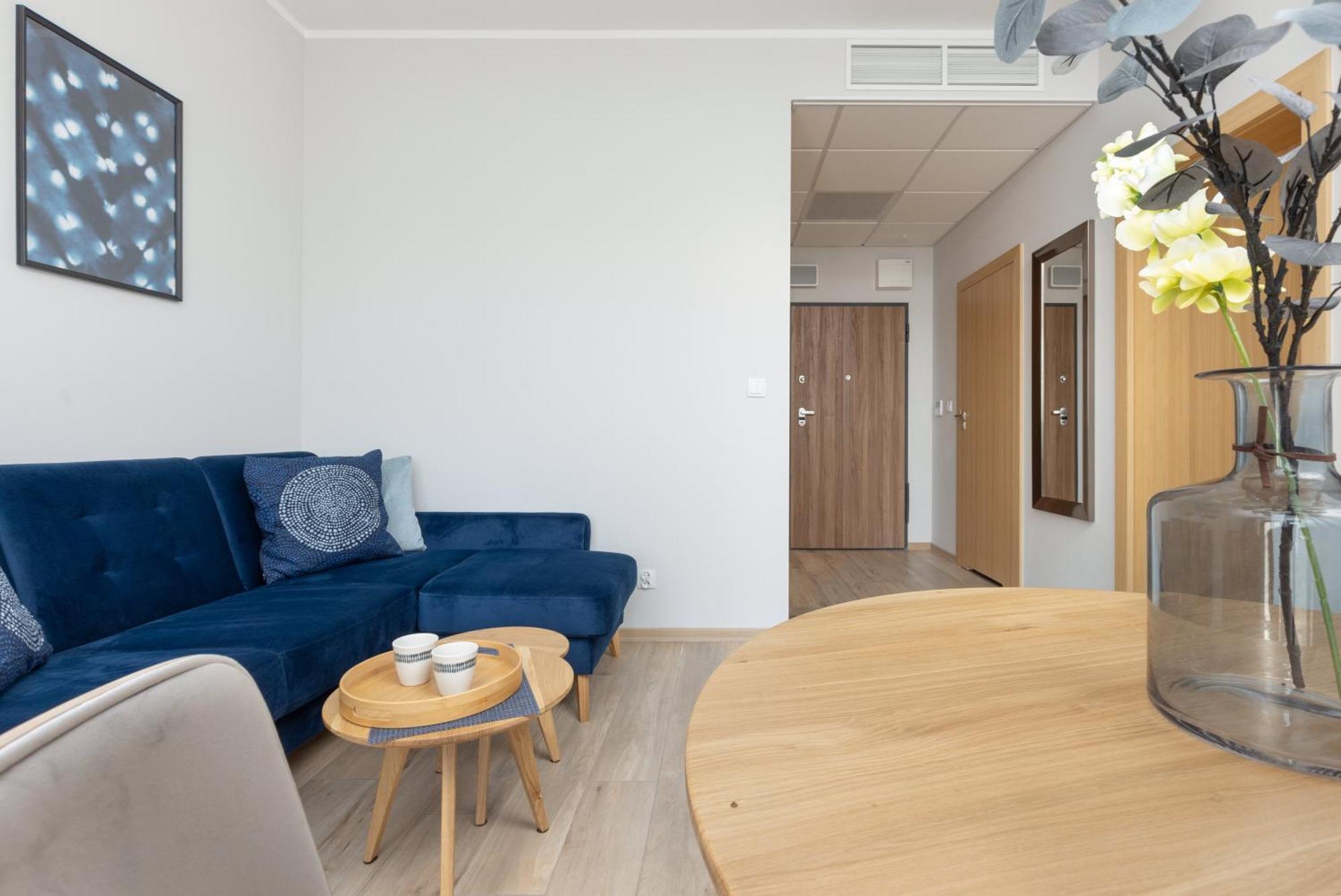 Business Center Apartments Warsaw Wola By Noclegi Renters מראה חיצוני תמונה