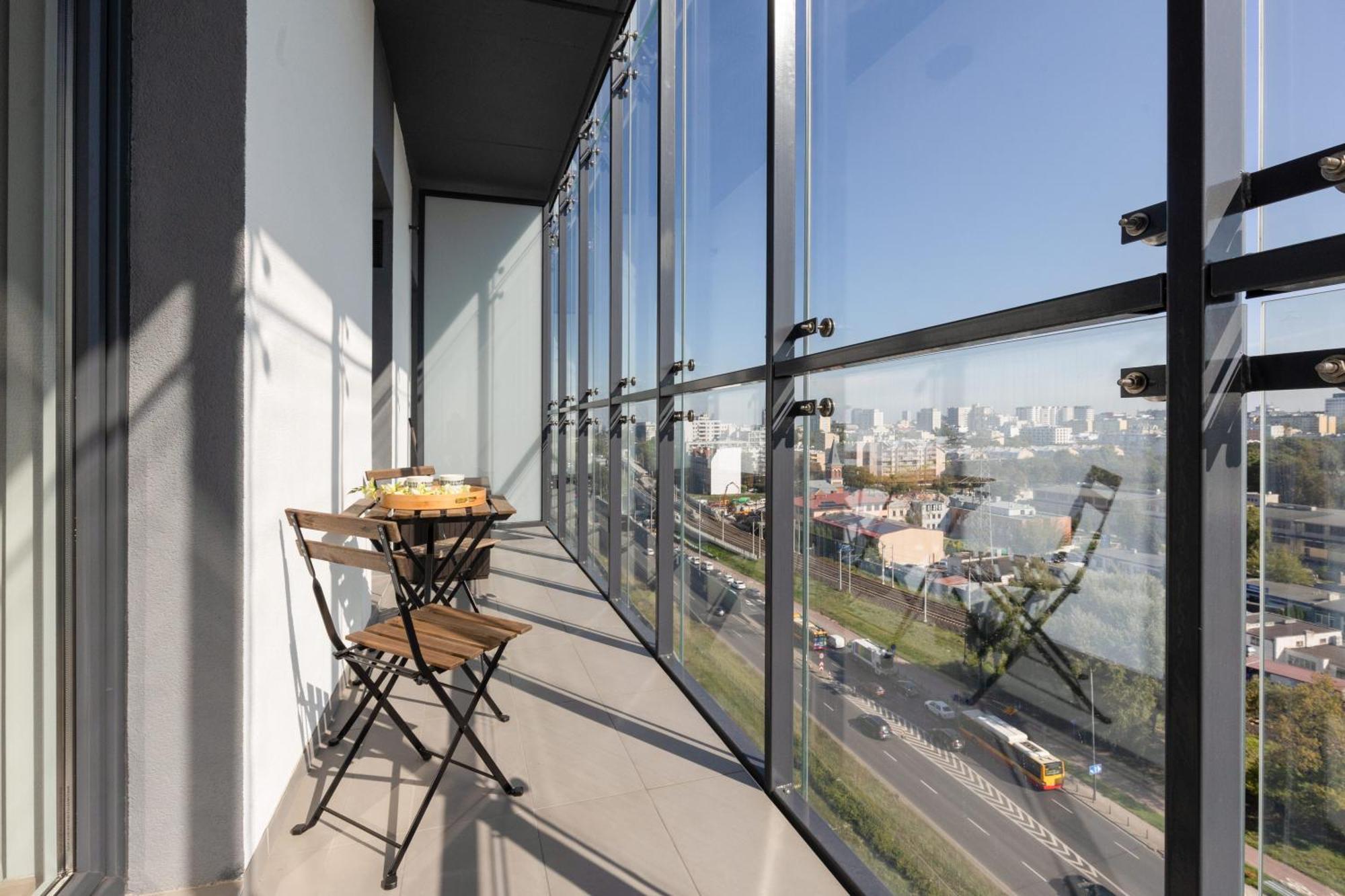 Business Center Apartments Warsaw Wola By Noclegi Renters מראה חיצוני תמונה